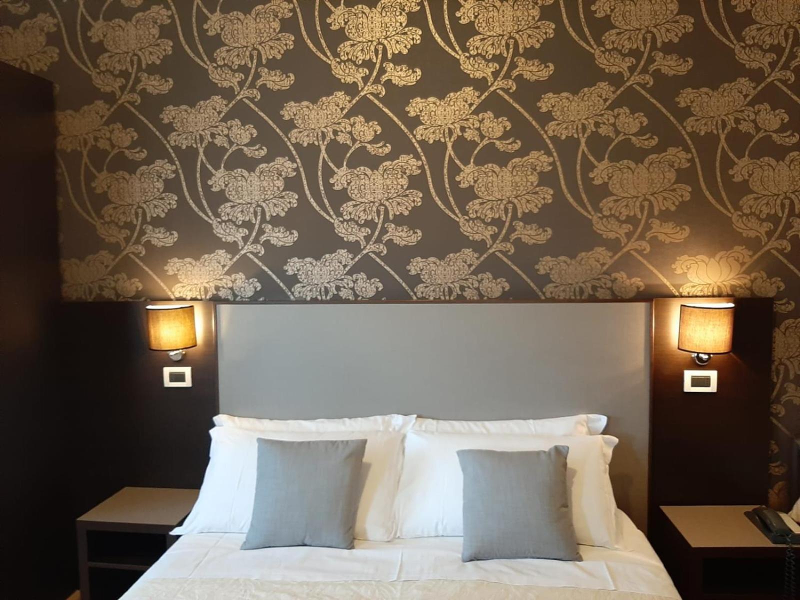 Hotel Lalla Beauty & Relax Cesena Bagian luar foto