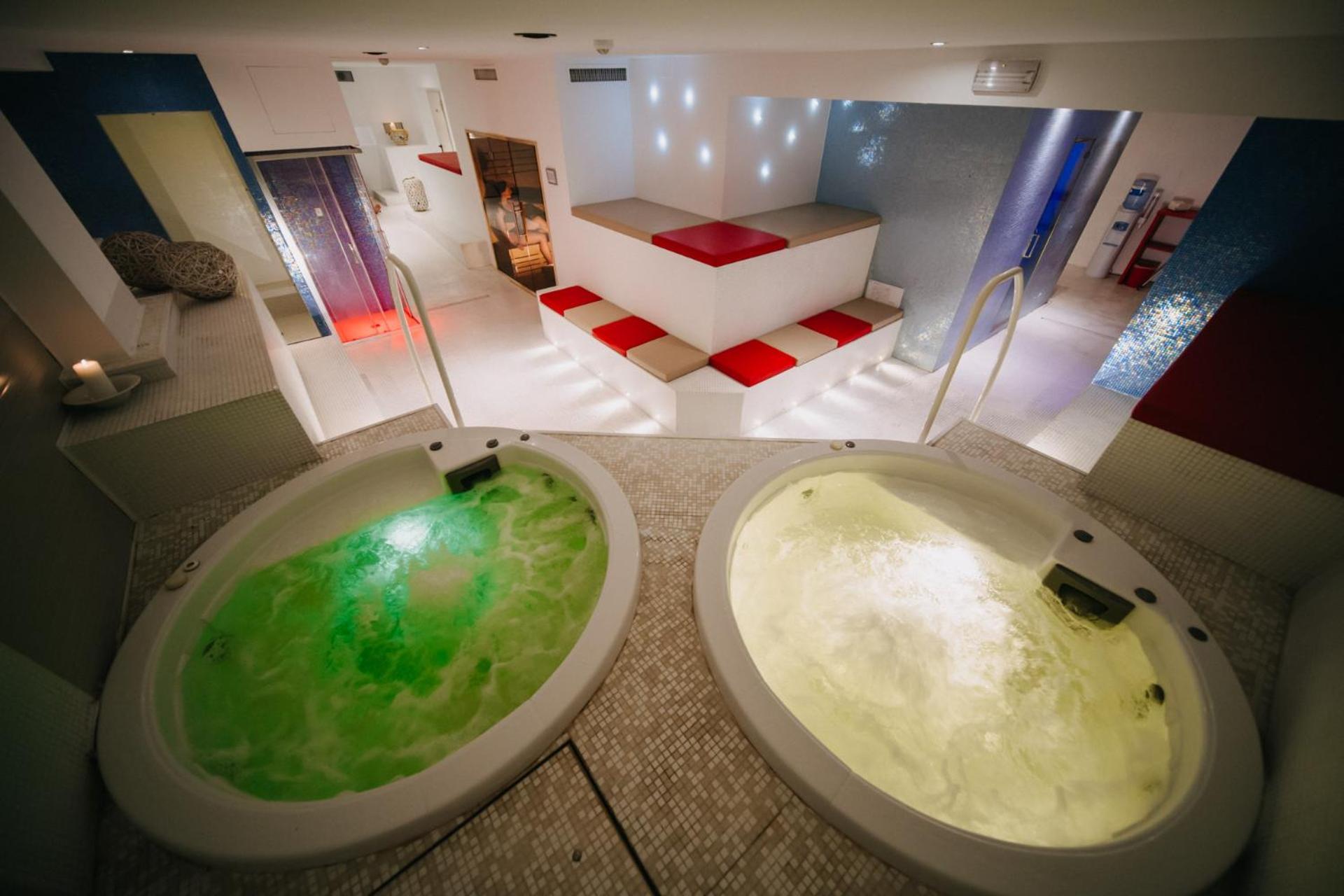 Hotel Lalla Beauty & Relax Cesena Bagian luar foto