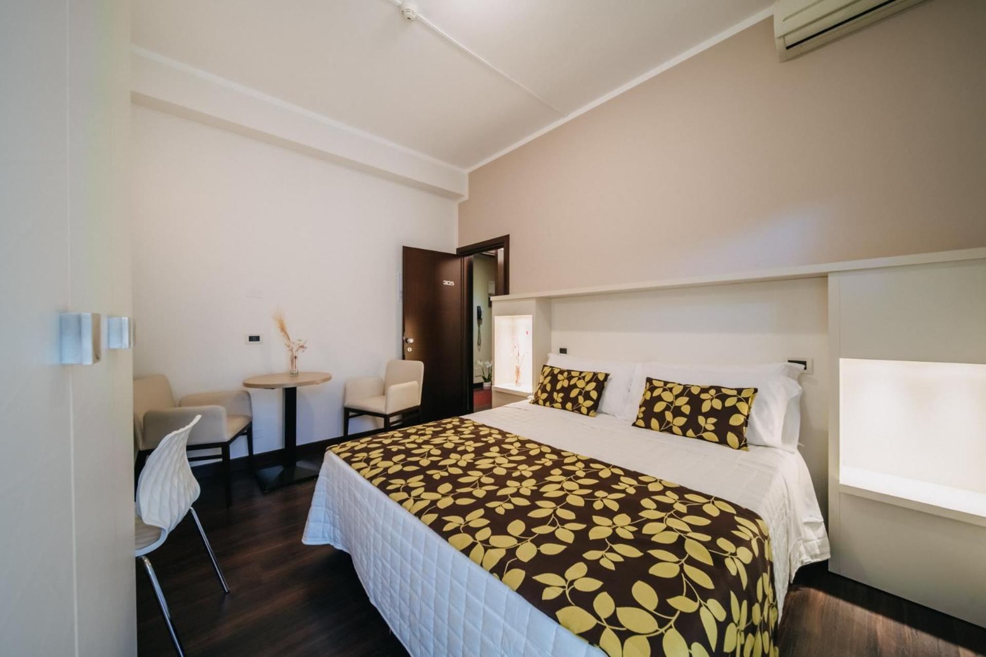 Hotel Lalla Beauty & Relax Cesena Bagian luar foto