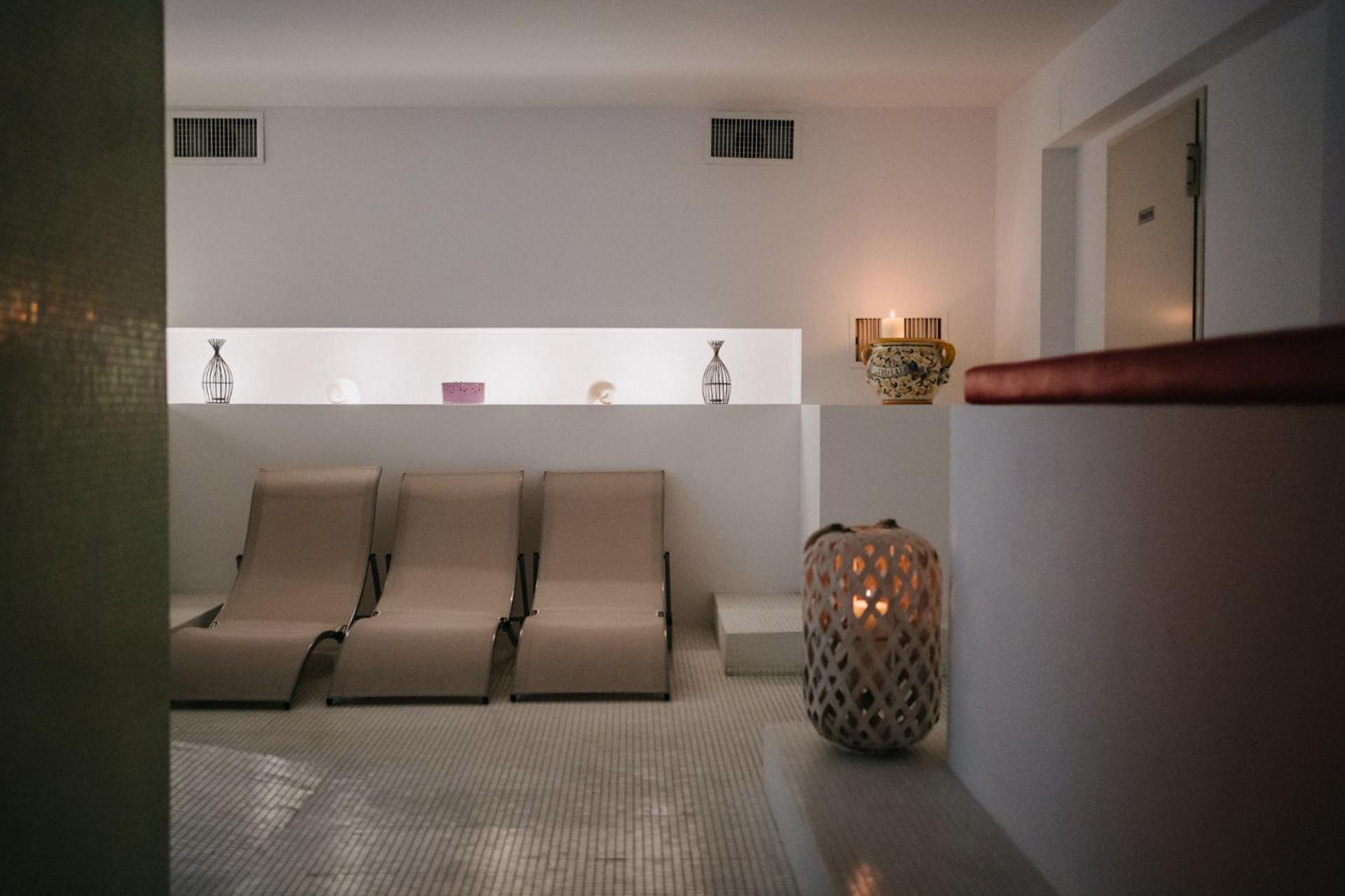 Hotel Lalla Beauty & Relax Cesena Bagian luar foto