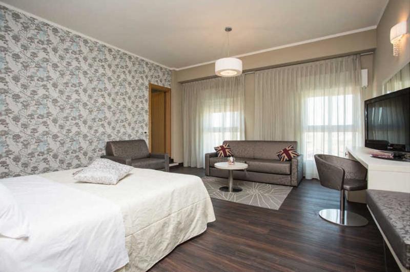 Hotel Lalla Beauty & Relax Cesena Bagian luar foto