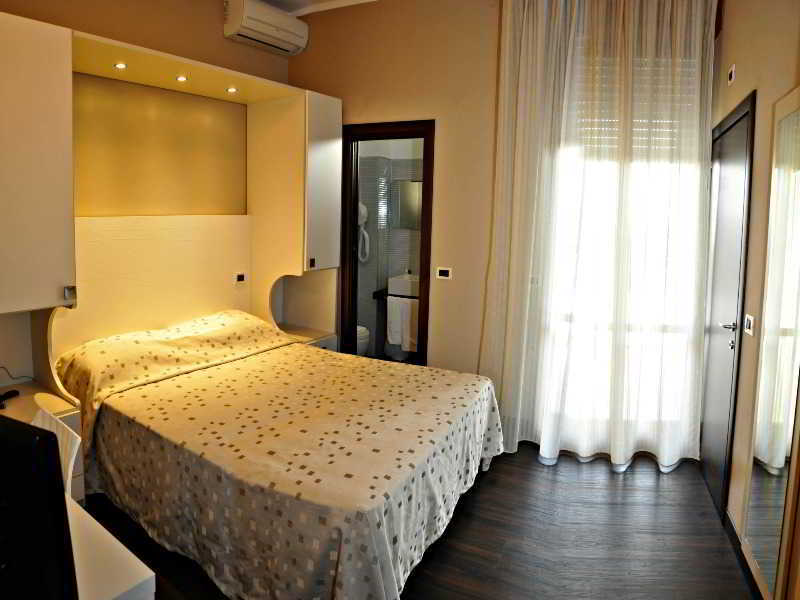 Hotel Lalla Beauty & Relax Cesena Bagian luar foto